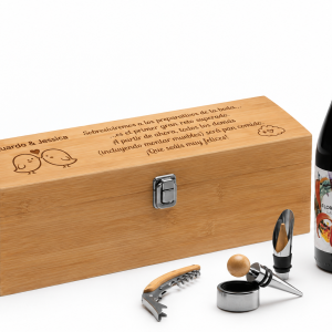 Set de Vino en Caja de Bambú Personalizada para Boda