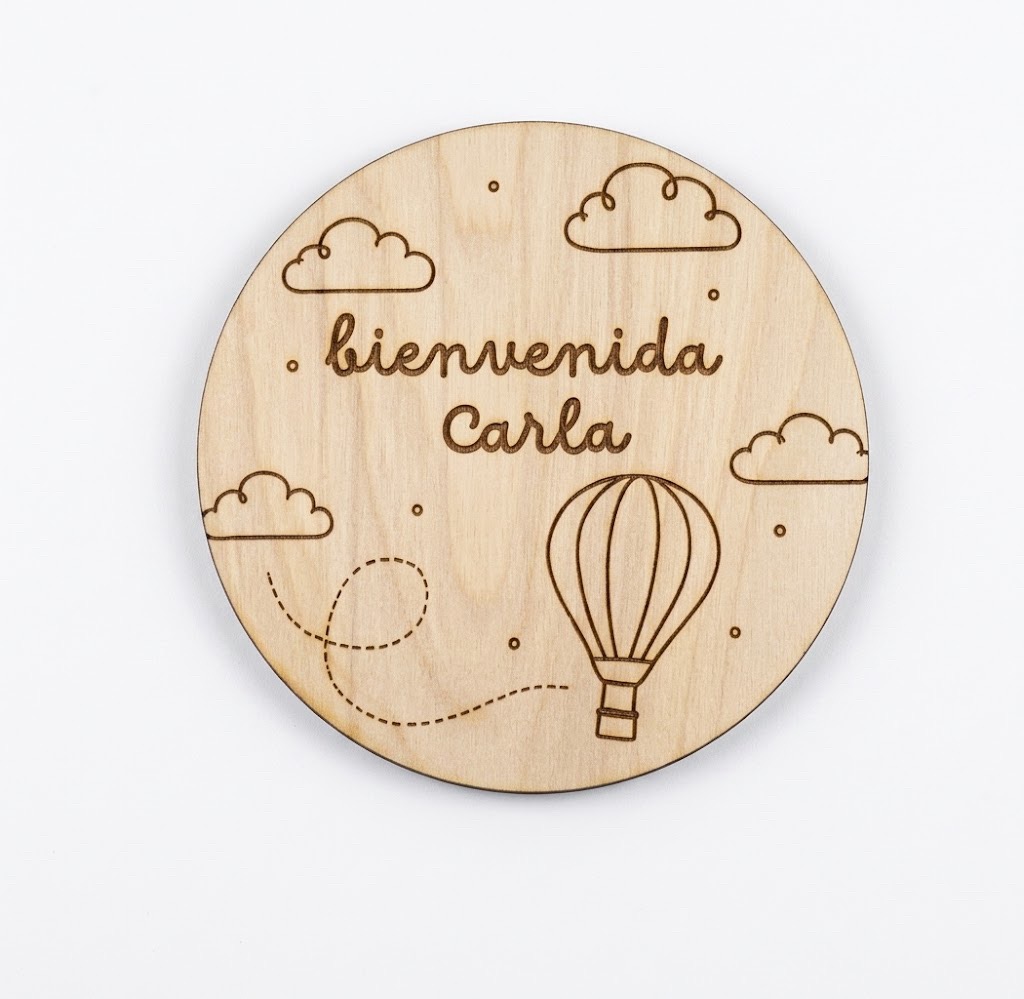 Mesario de Madera Personalizado para Bebé - Imagen 3