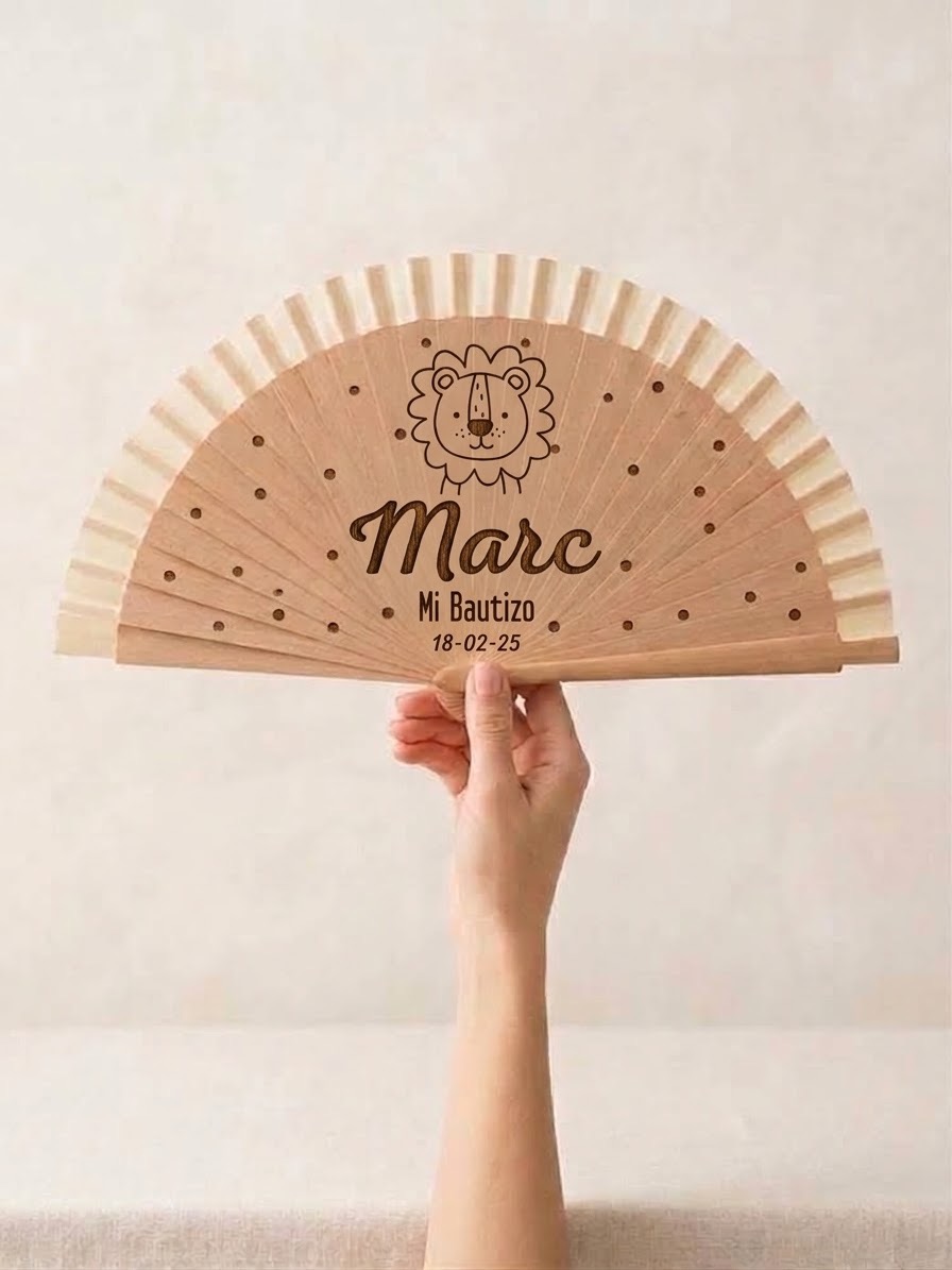 Abanico de Madera Personalizado con Grabado Láser – Recuerdo para Bautizos. - Imagen 2