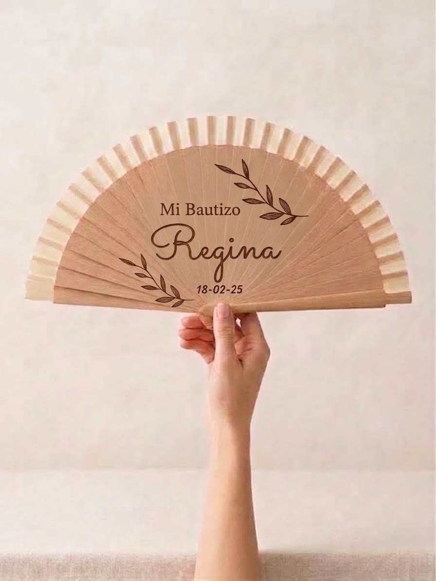 Abanico de Madera Personalizado con Grabado Láser – Recuerdo para Bautizos. - Imagen 4