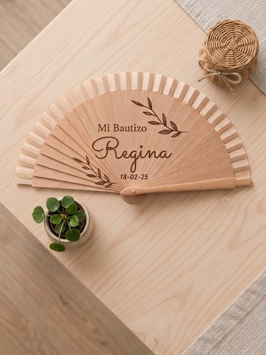 Abanico de Madera Personalizado con Grabado Láser – Recuerdo para Bautizos. - Imagen 7