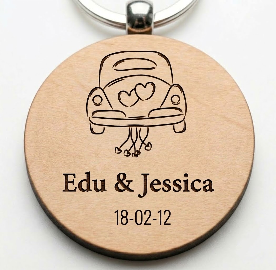 Llavero de Madera Natural Personalizado a una sola cara en Láser Boda