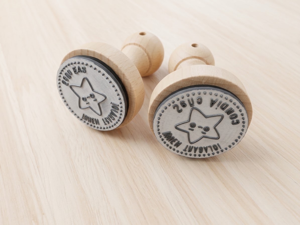 Sello de Madera Personalizado para Profesores "¡Buen Trabajo!" con Estrella