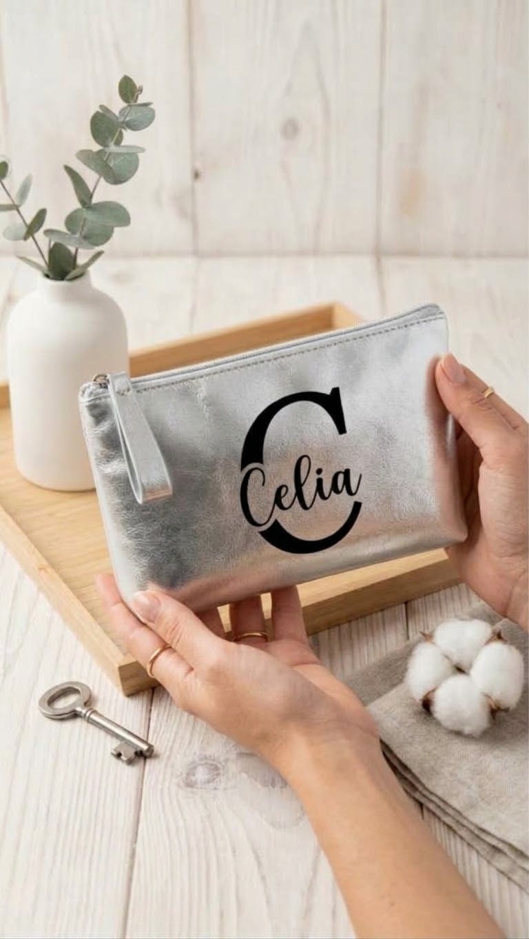 Neceser Metalizado Personalizado con Inicial y Nombre Eventos - Imagen 4